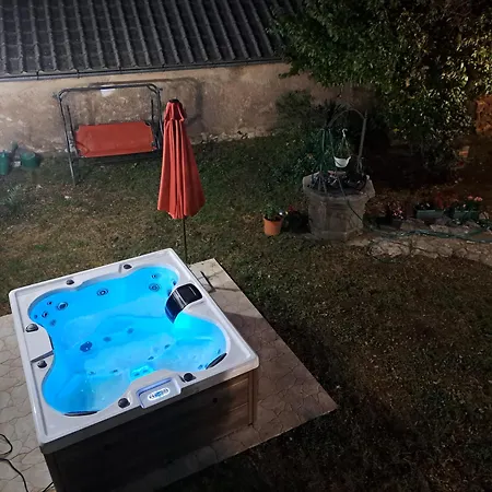 Bartola Prázdninový dům *