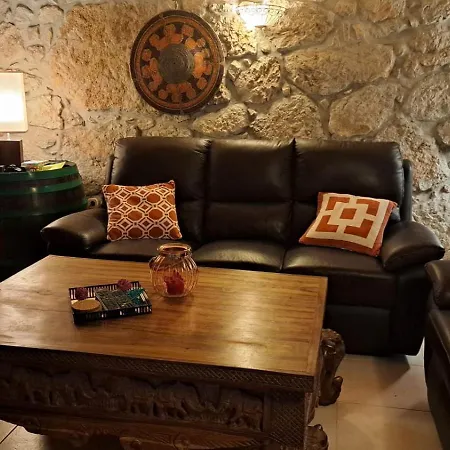 بيت للعطل Bartola Grižane