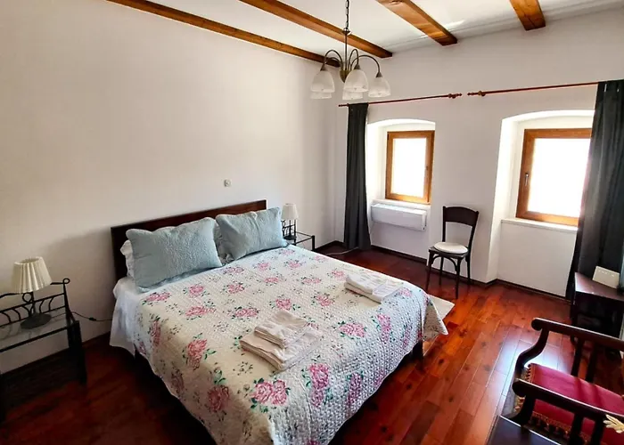 Casa de Férias Bartola Grižane