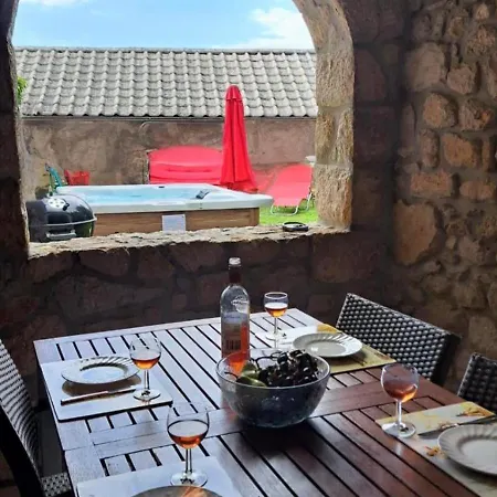 別荘 Bartola Grižane