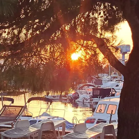 Bartola Hébergement de vacances